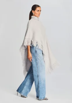 Frost Poncho -Women Clothing Shop Ecommerce Crop 20230815 Frost Poncho Silver 3320 ECOMM scaled