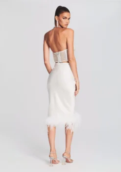 Paula Feather Skirt 8 Paula Feather Skirt -Women Clothing Shop Ecommerce Crop 220824 Retrofete Ecom Set2 SHOT13 1634 scaled