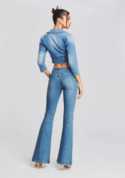 Maxine Denim Top 8 Maxine Denim Top -Women Clothing Shop Ecommerce Crop 220824 Retrofete Ecom Set2 SHOT35 3489 eComm 6567cbf2 ccda 446d 8b1d 925f1b38c0bb scaled