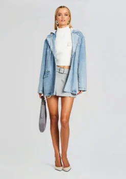 Lawrence Blazer -Women Clothing Shop Ecommerce Crop 23 10 18 LAWRENCEBLAZER TIDAL 1264 ECOMM scaled