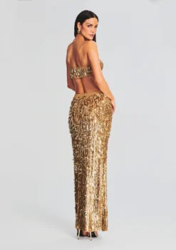 Steffy Feather Sequin Skirt -Women Clothing Shop Ecommerce Crop 230516 SET2 SHOT 20 1712 eComm scaled