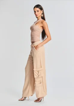 Jada Top -Women Clothing Shop Ecommerce Crop 230621 ECOM SET2 SHOT 08 1111 2843af88 ff04 4ead ab58 0d0f6aeac2cb scaled