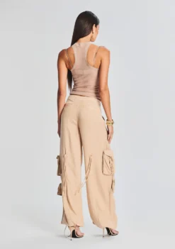 Jada Top -Women Clothing Shop Ecommerce Crop 230621 ECOM SET2 SHOT 08 1135 scaled