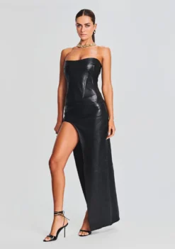 Veda Leather Top 9 Veda Leather Top -Women Clothing Shop Ecommerce Crop 230816 SET2 VEDATOP TASHSKIRT 3655 ECOMM b97523cd 44f0 4d99 ae46 e0734f3de606 scaled