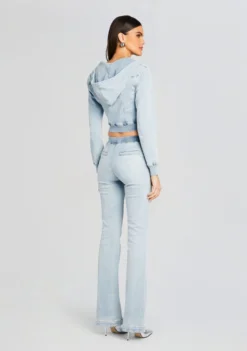 Edith Terry Cropped Hoodie -Women Clothing Shop Ecommerce Crop 24 01 10 EDITHCROPPEDHOODIE CATALINAJEAN SKYLIGHTTERRY 0635 ECOMM scaled