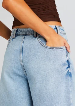 Harley Short 9 Harley Short -Women Clothing Shop Ecommerce Crop 24 04 16 BIMINIMESHTOP COCONUT HARLEYSHORT COASTLINE 1781 ECOMM scaled